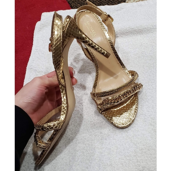 Michael Kors Heels | Gold - Picture 2 of 4
